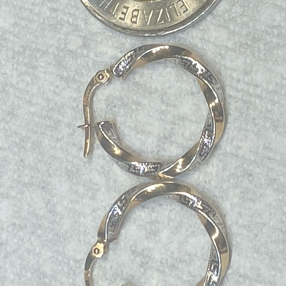 2 tone 10k gold earrings - Picture 5 of 6